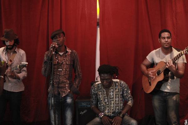 Cheikh & le Baol Band